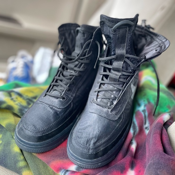 WOMENS NIKE AIR FORCE 1 SHELL BQ6096-001 size 8 - Picture 6 of 9